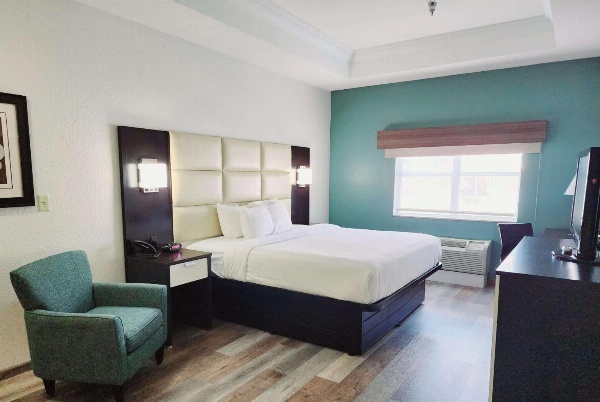 Best Western Plus Jfk Inn & Suites image 1